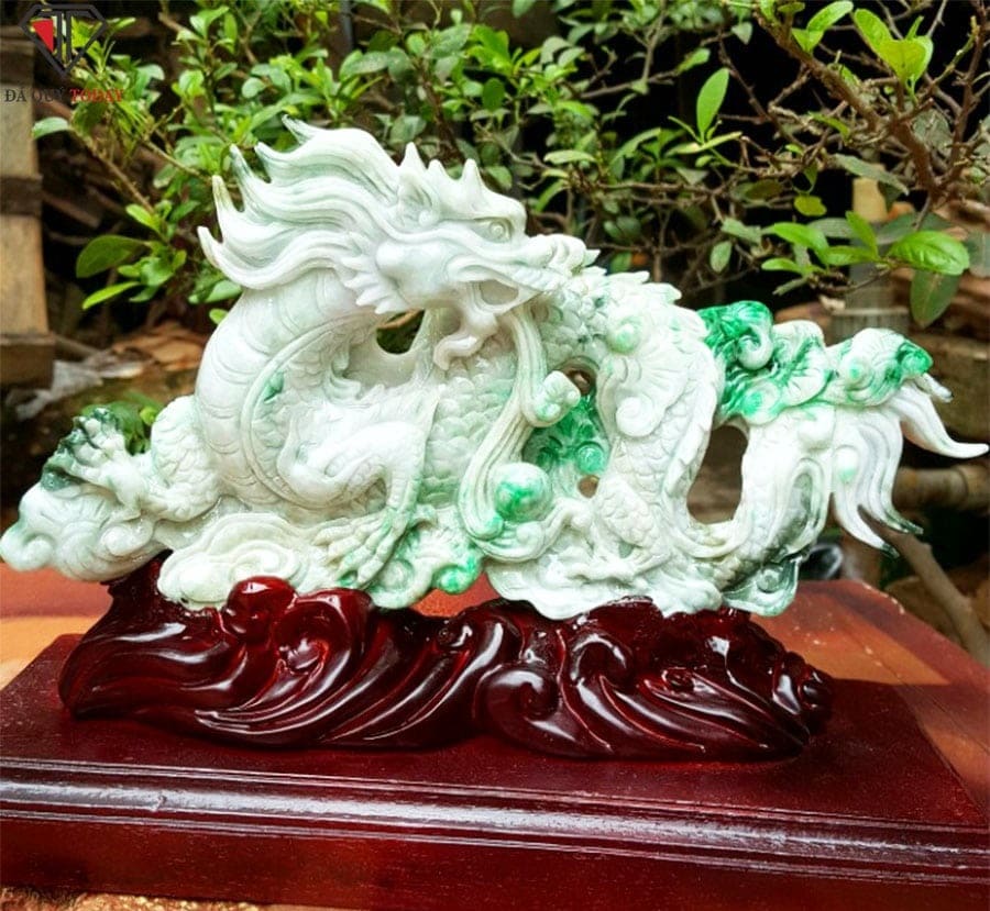Rồng ngọc - vật phẩm phong thủy thu hút thành công